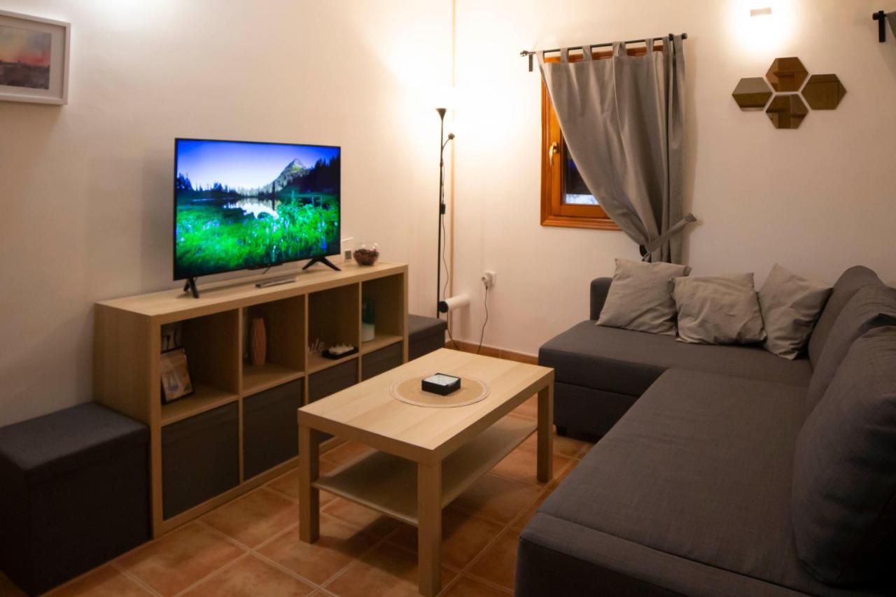Apartamentos Erlueta كالاتايوذ المظهر الخارجي الصورة