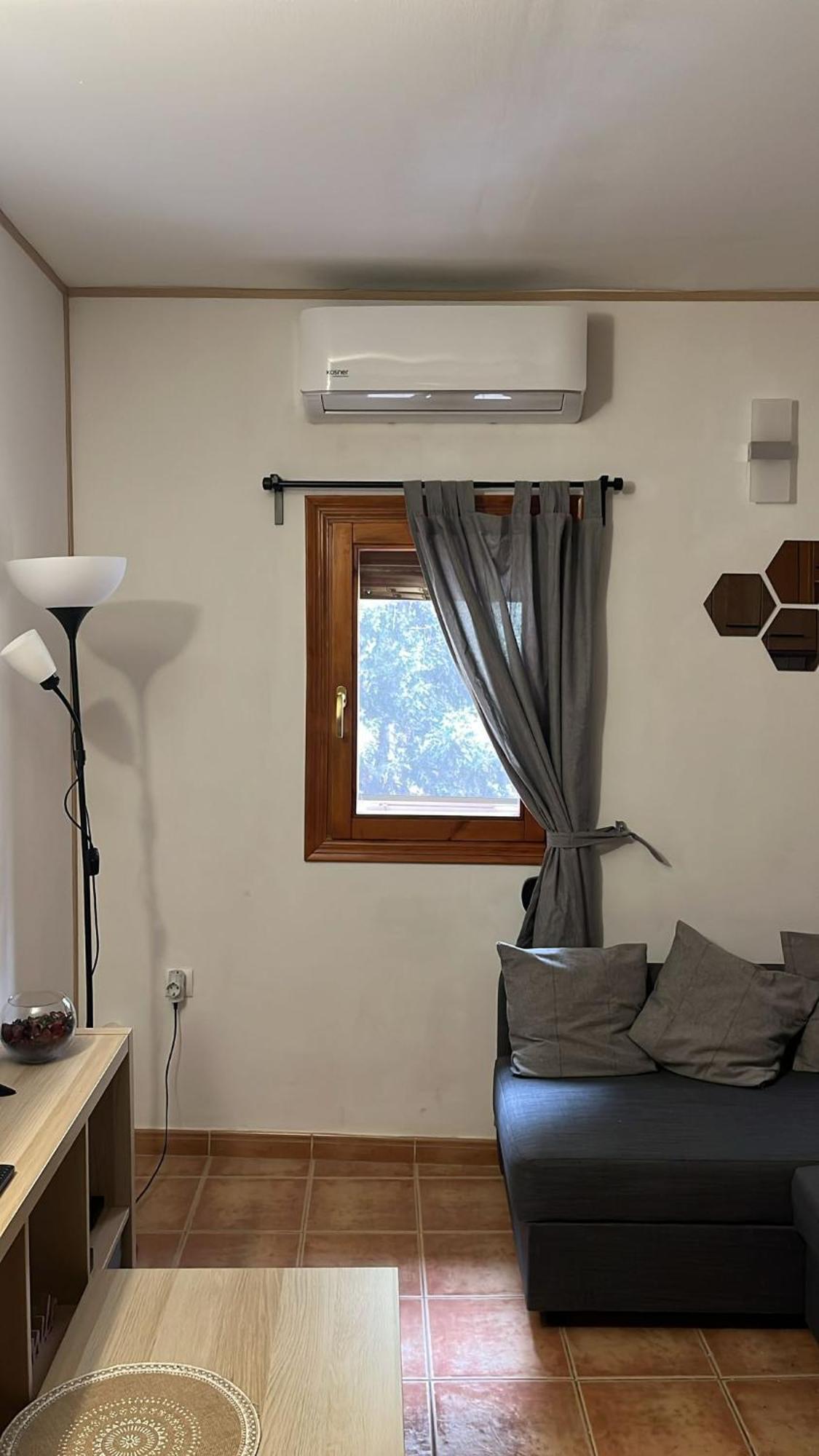 Apartamentos Erlueta كالاتايوذ المظهر الخارجي الصورة